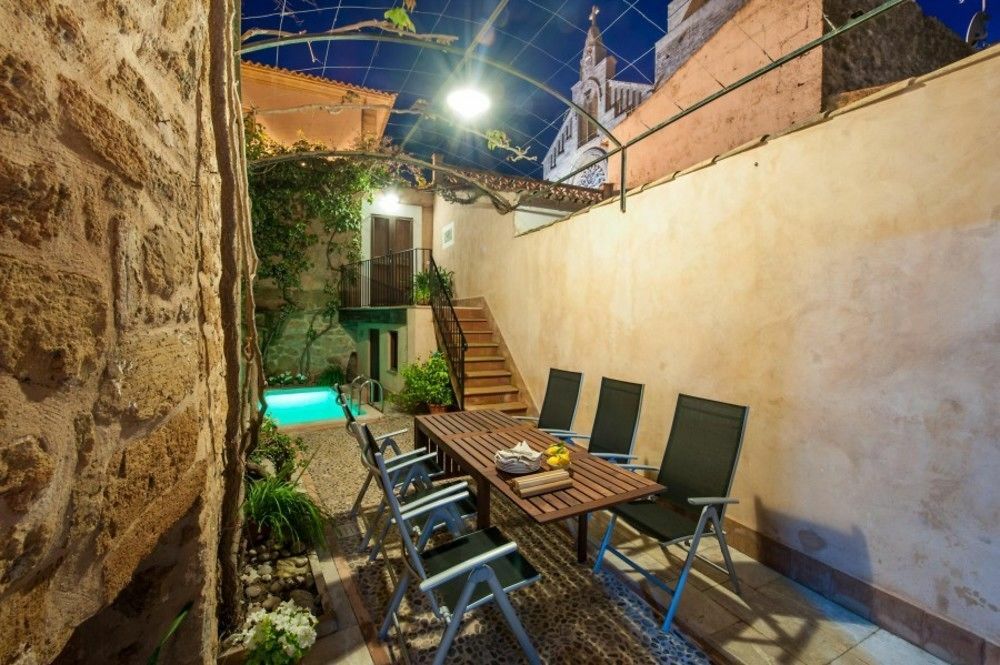 House Sant Jaume Semesterbostad